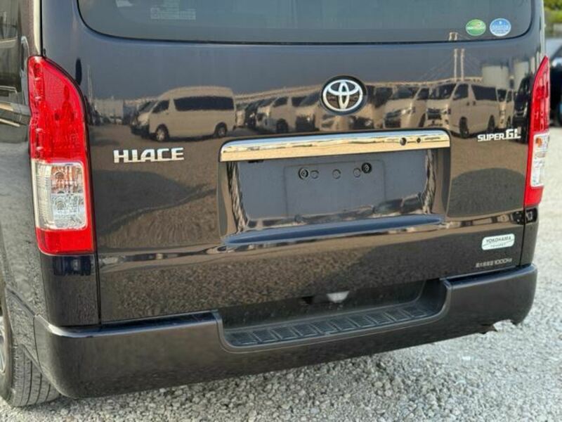 HIACE VAN