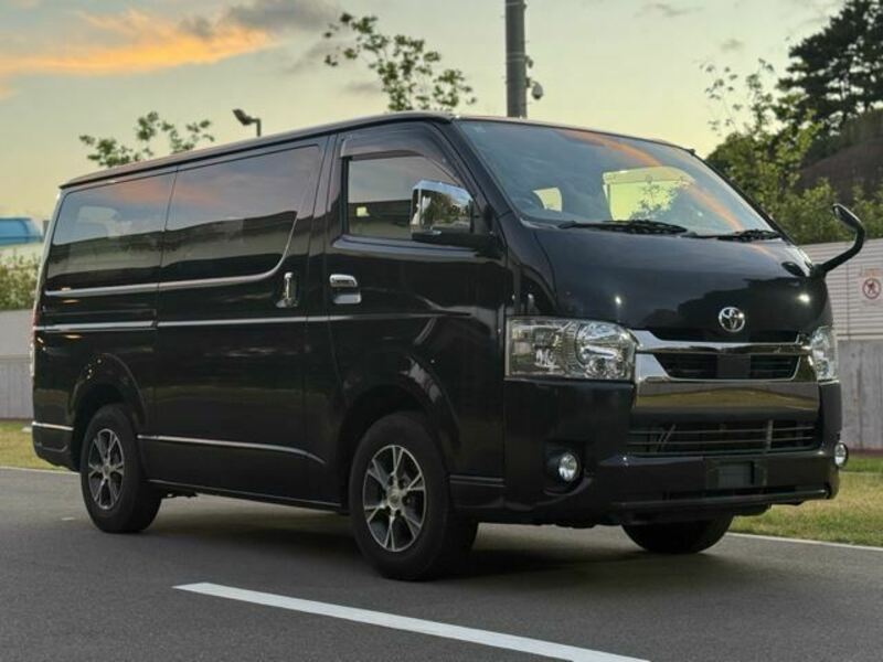 HIACE VAN