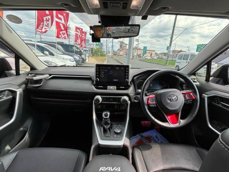 RAV4