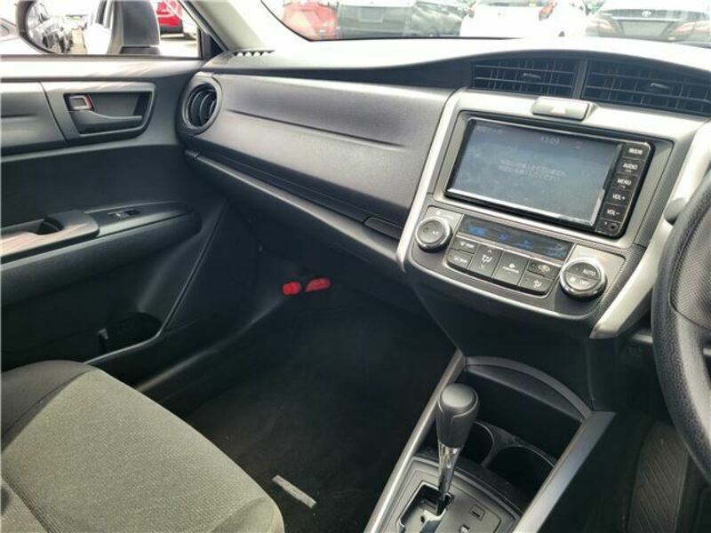COROLLA FIELDER