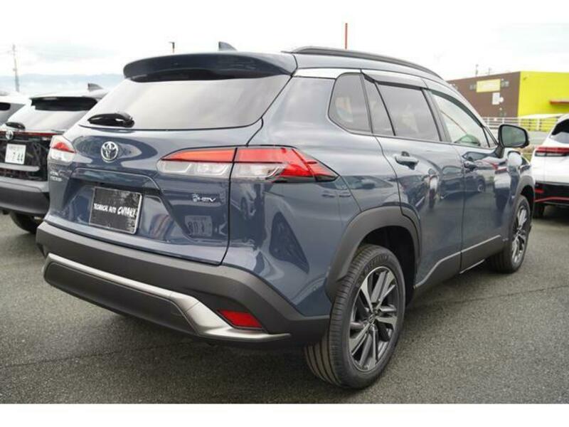 COROLLA CROSS