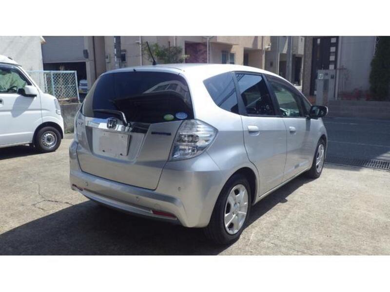 FIT HYBRID