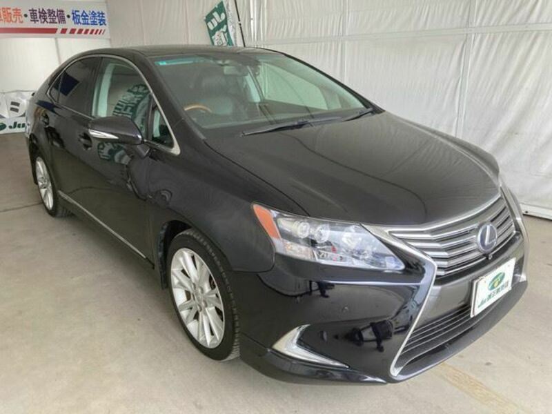 LEXUS HS