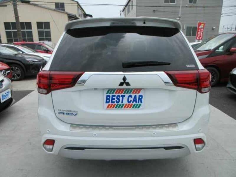 OUTLANDER PHEV