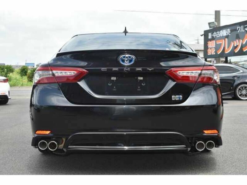 CAMRY