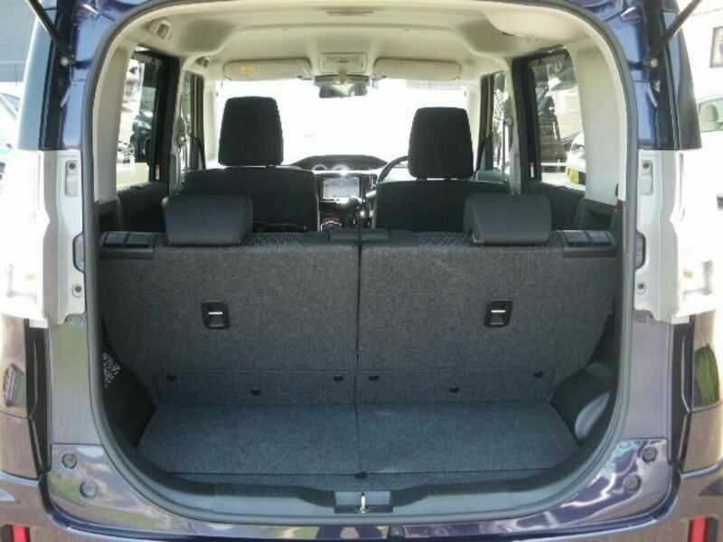 DELICA D2
