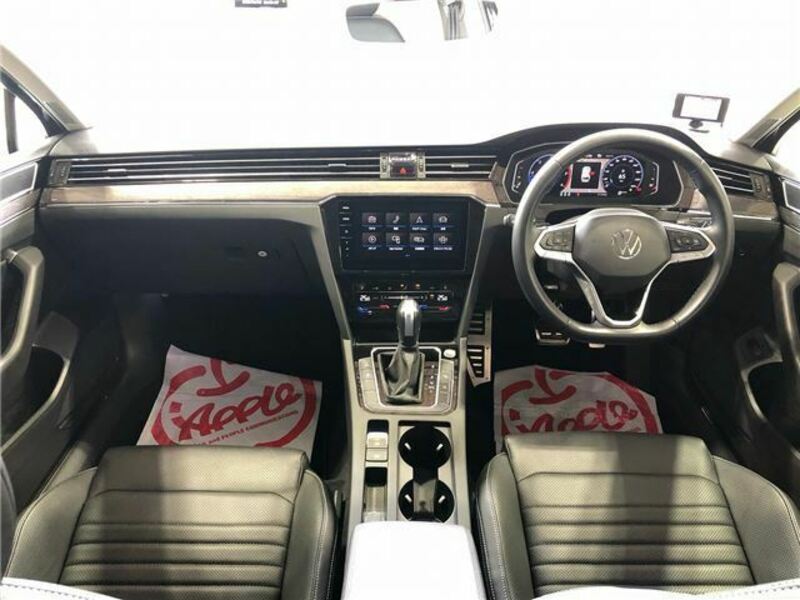 PASSAT VARIANT