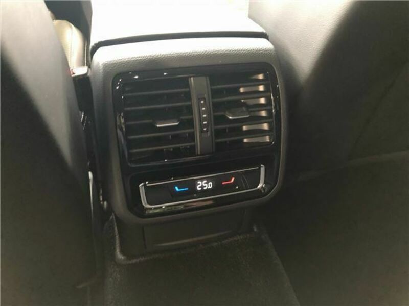 PASSAT VARIANT