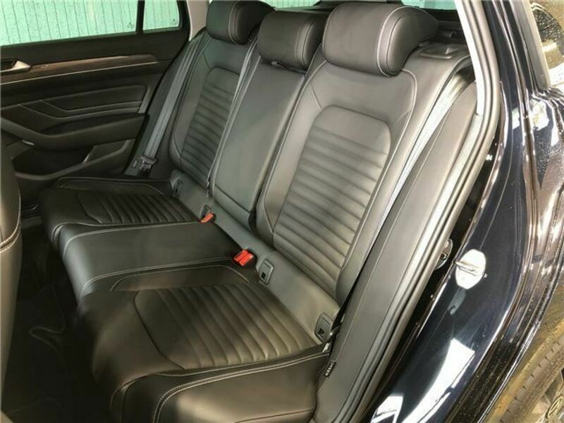 PASSAT VARIANT