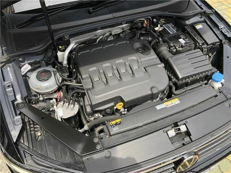 PASSAT VARIANT