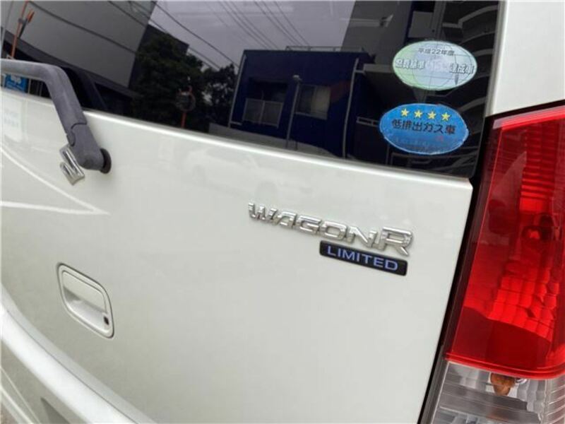 WAGON R