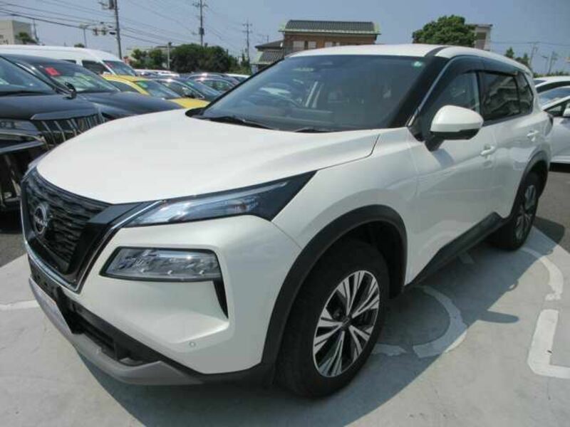 X-TRAIL