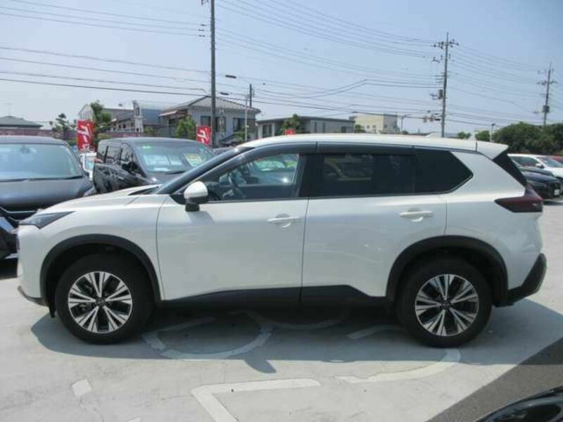 X-TRAIL