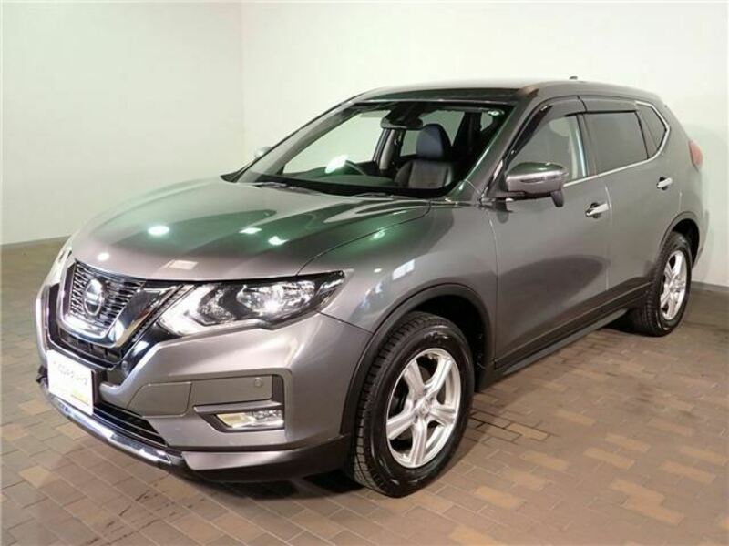 X-TRAIL