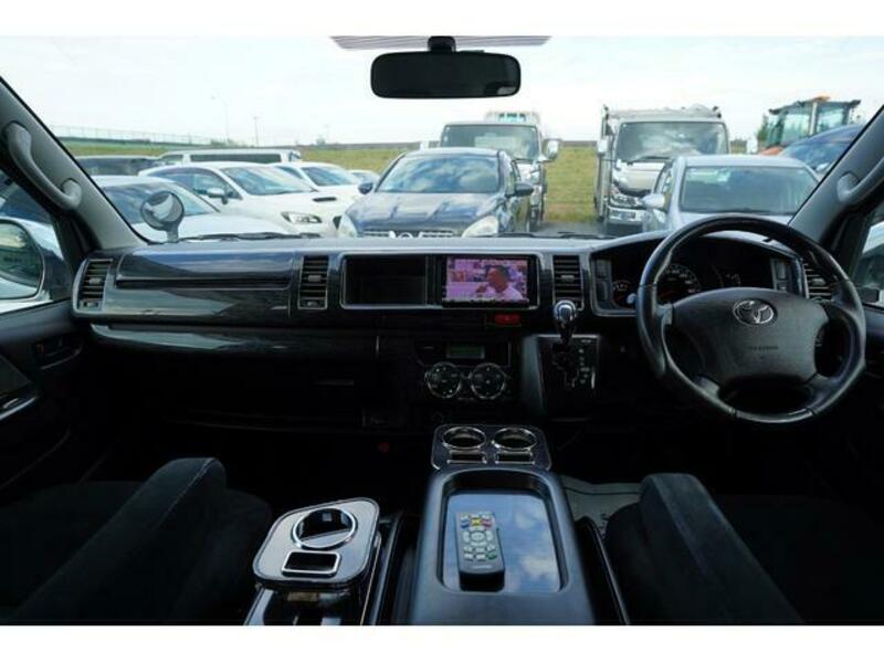 HIACE WAGON