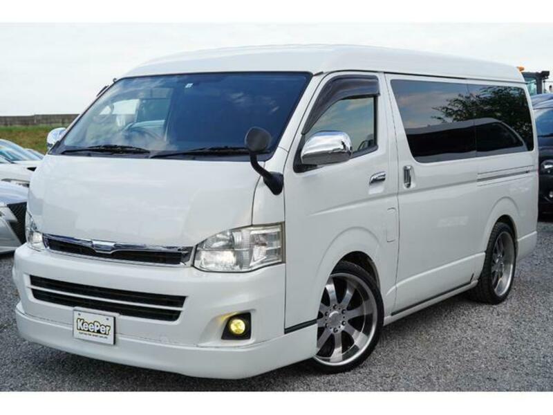 TOYOTA HIACE WAGON