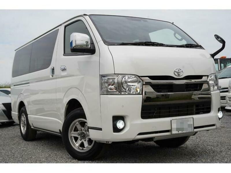 HIACE VAN