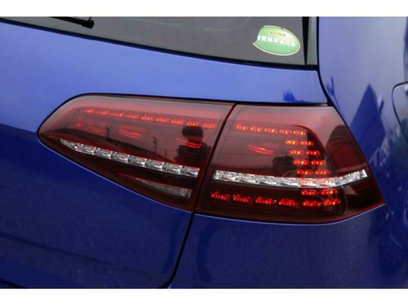 GOLF R