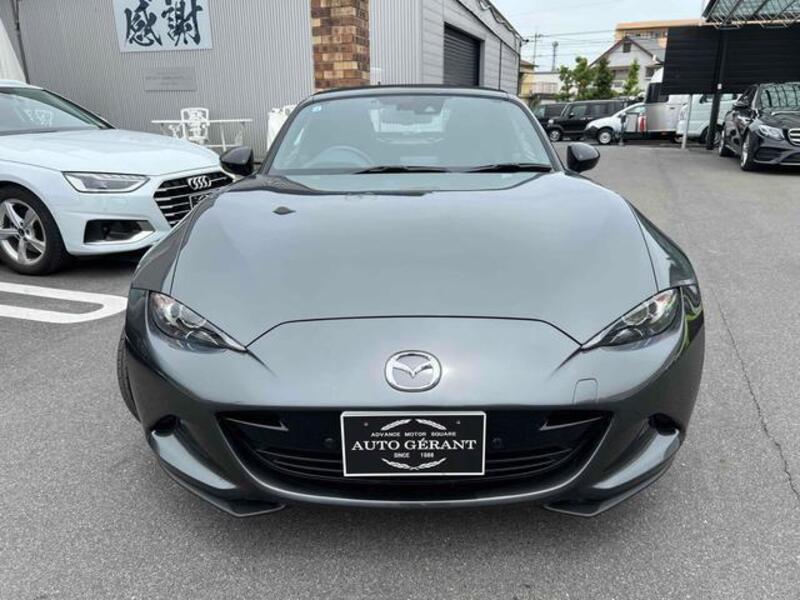 ROADSTER