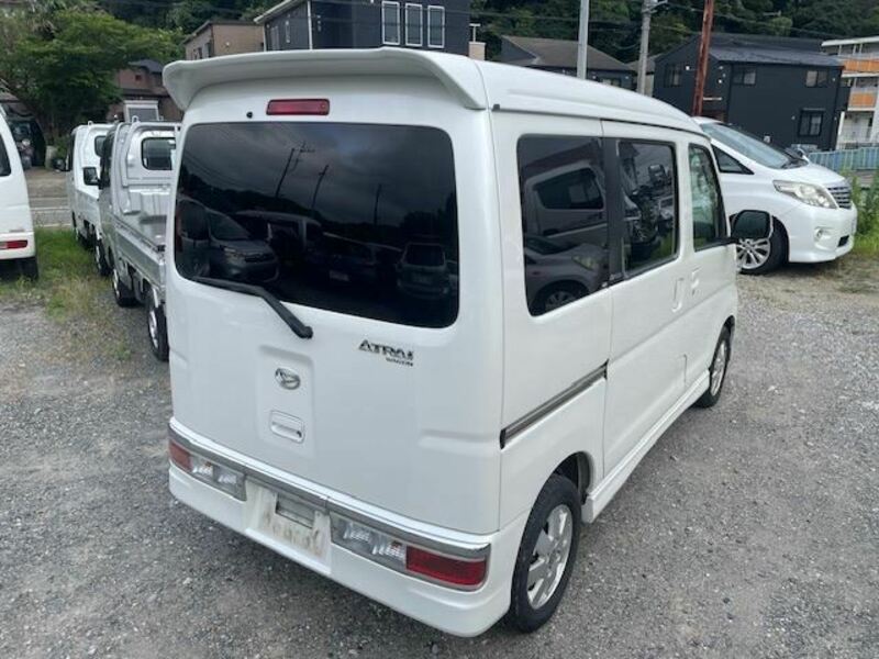 ATRAI WAGON