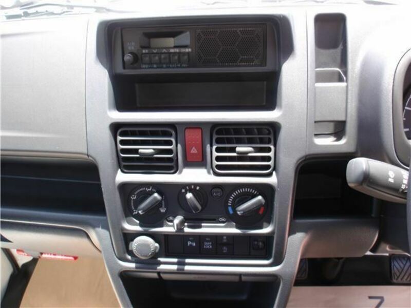 CLIPPER TRUCK