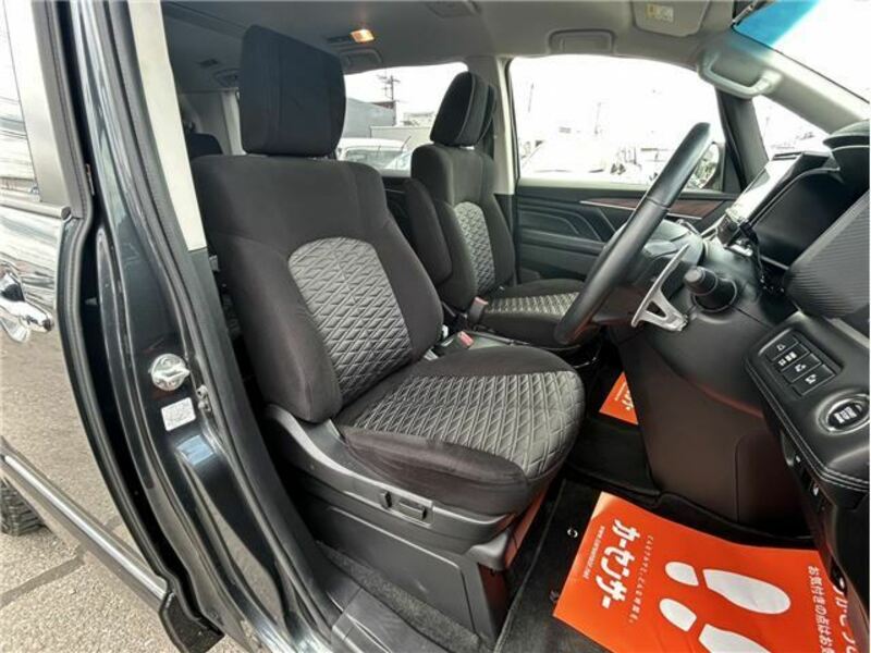 DELICA D5