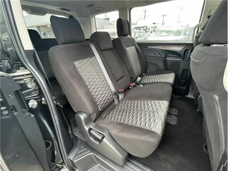 DELICA D5