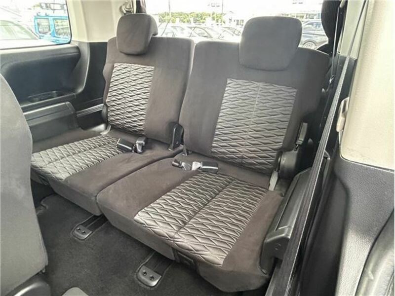 DELICA D5
