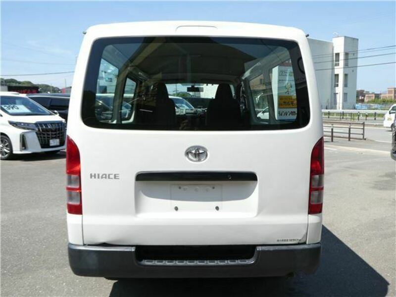 HIACE VAN