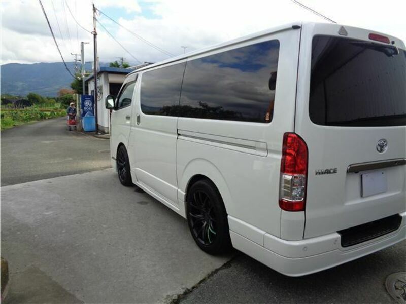 HIACE