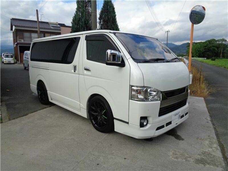 HIACE