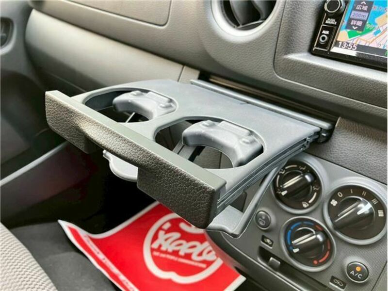 CARAVAN VAN