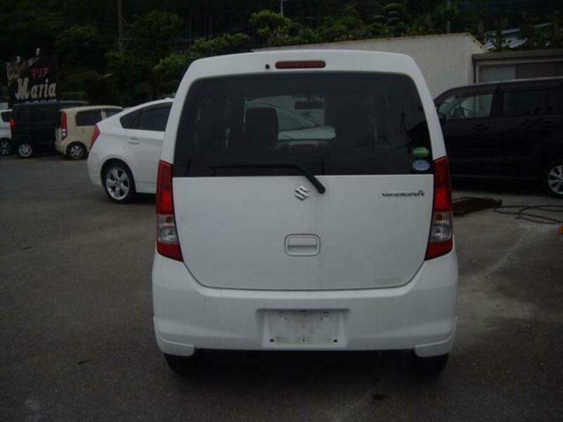WAGON R