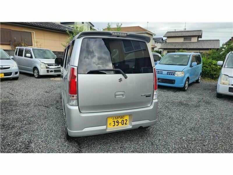 WAGON R