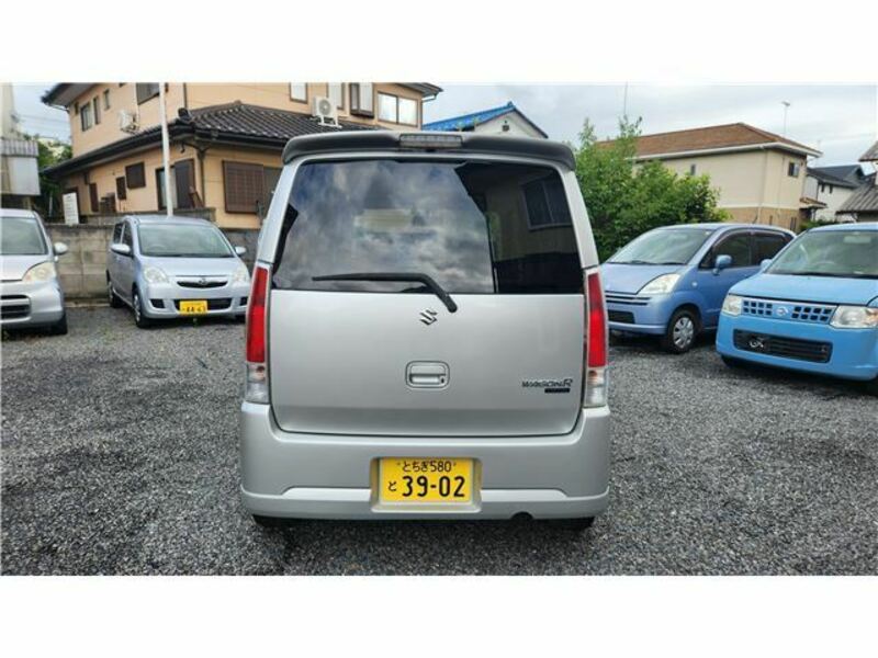 WAGON R