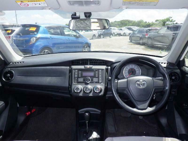 COROLLA AXIO
