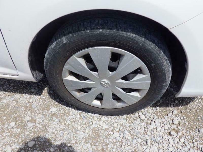 COROLLA AXIO