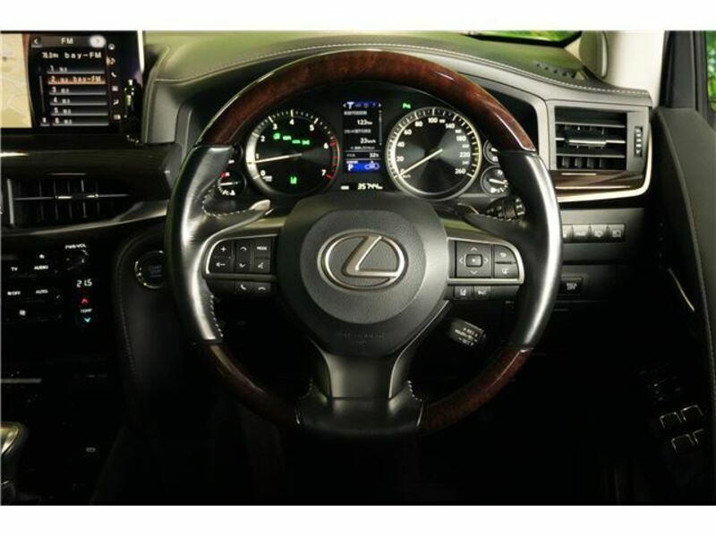 LX