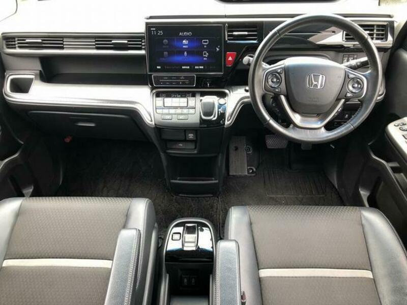 STEPWAGON SPADA