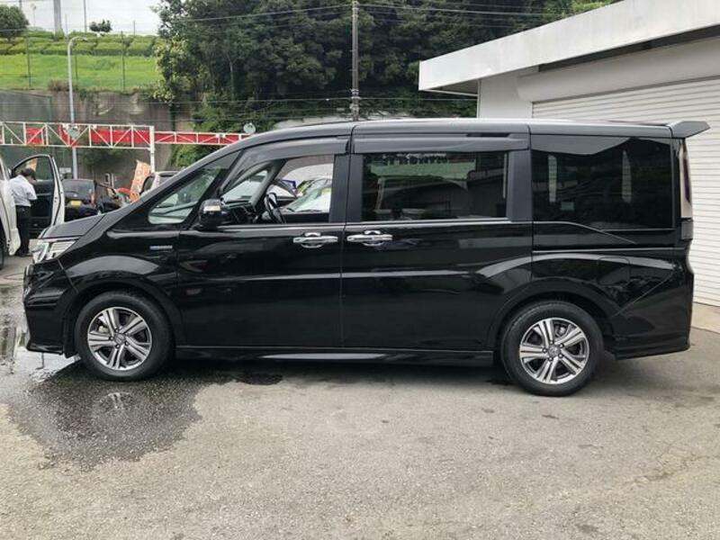 STEPWAGON SPADA