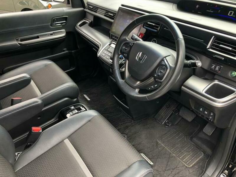 STEPWAGON SPADA
