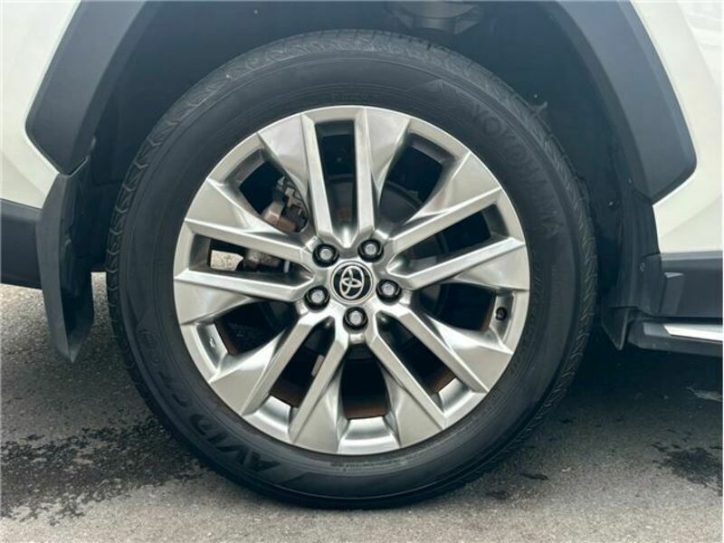 RAV4