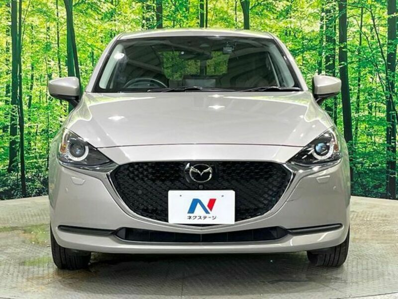 MAZDA2