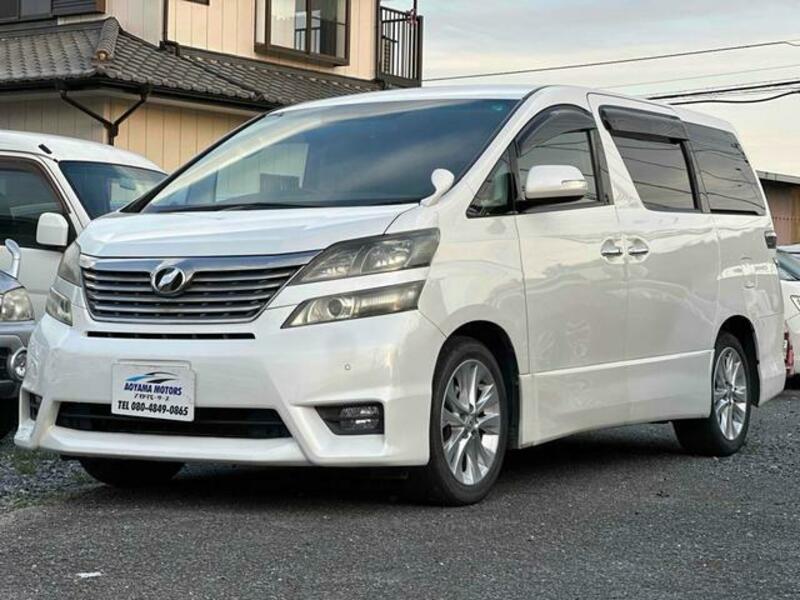 TOYOTA VELLFIRE