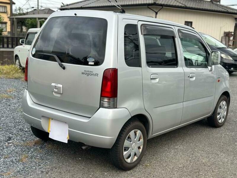 WAGON R