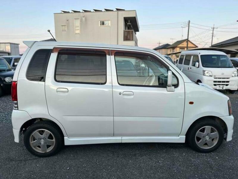 WAGON R