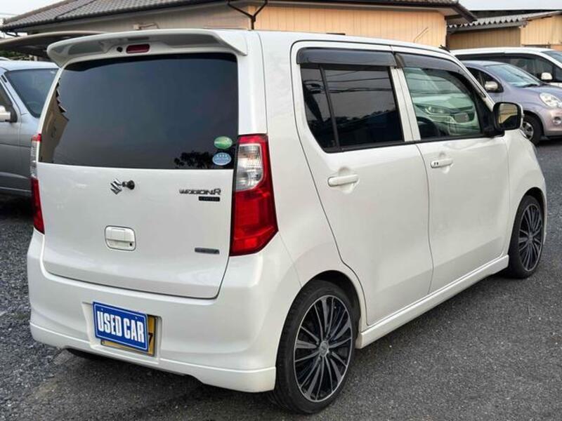 WAGON R