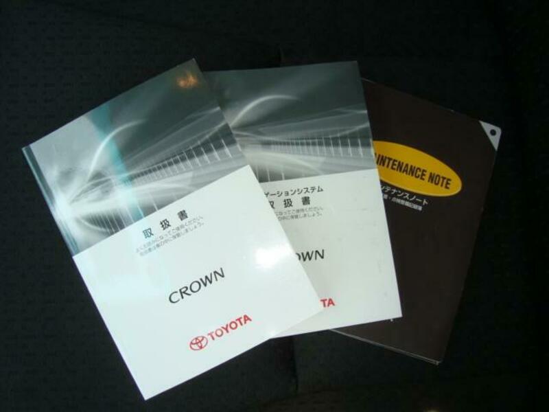 CROWN