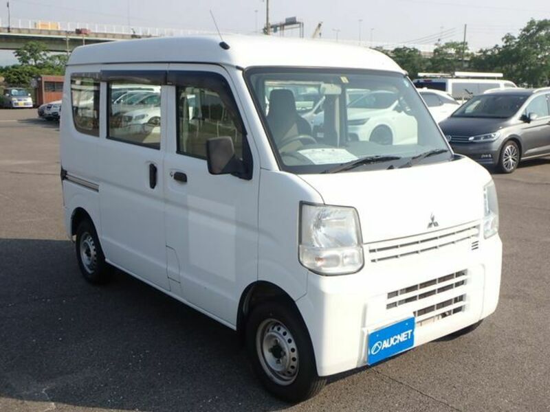 MINICAB VAN