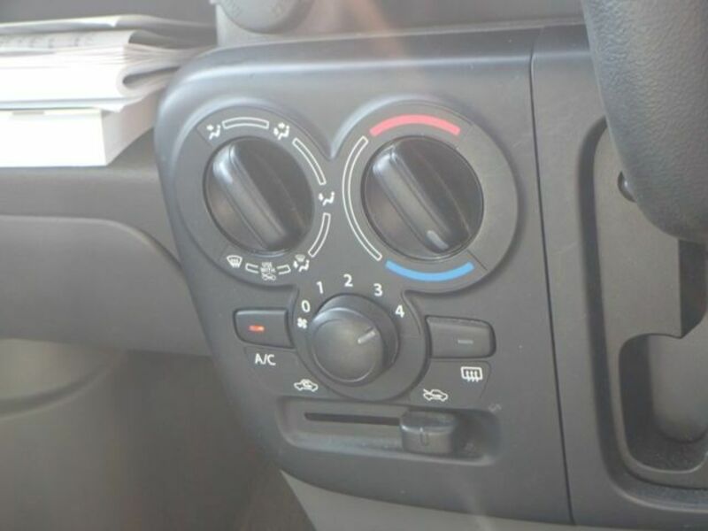 MINICAB VAN